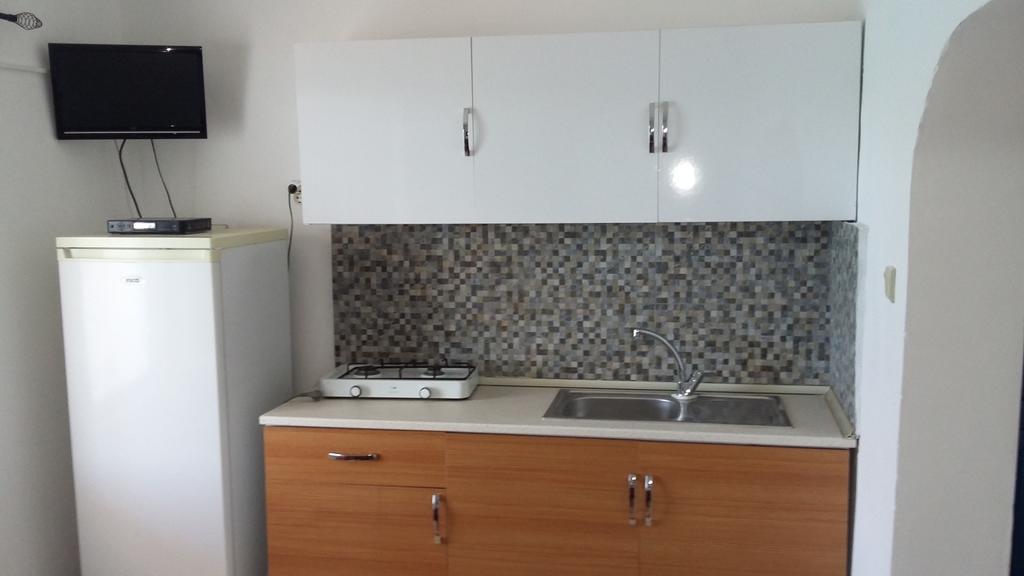 Deren Apart Aparthotel Guvercinlik  Zewnętrze zdjęcie